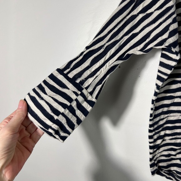 BLUE Saks Fifth Avenue Striped 3/4 Sleeve Top Women's‎ M/M Navy Cream - Picture 5 of 9